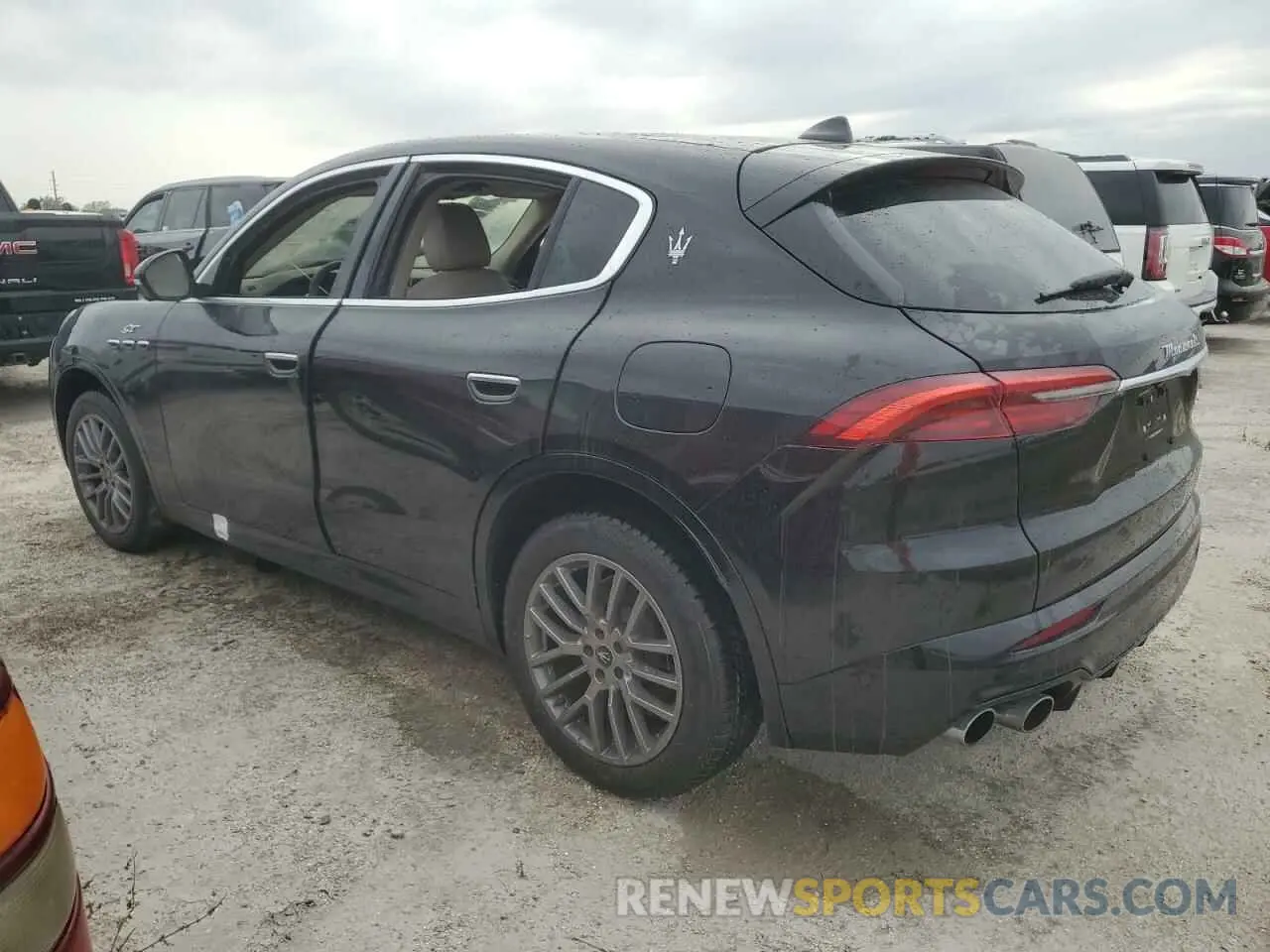 2 Photograph of a damaged car ZN682AVA0P7416540 MASERATI GRECALE GT 2023