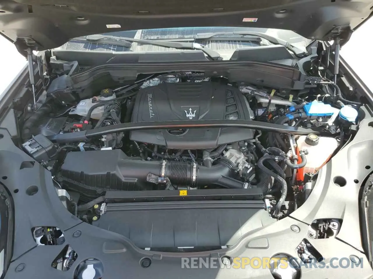 12 Photograph of a damaged car ZN682AVA5P7416212 MASERATI GRECALE GT 2023