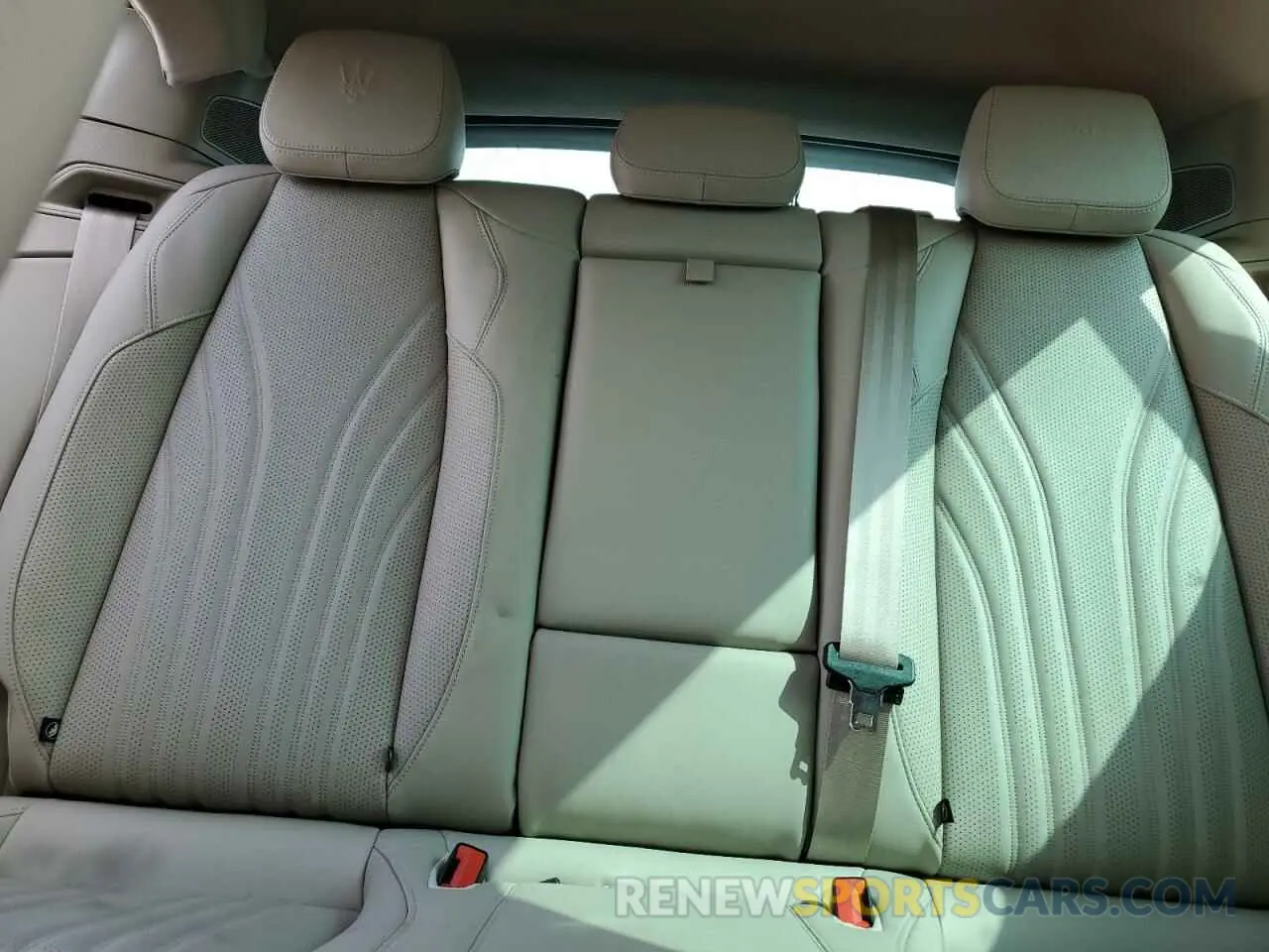 10 Photograph of a damaged car ZN682AVA7P7416325 MASERATI GRECALE GT 2023