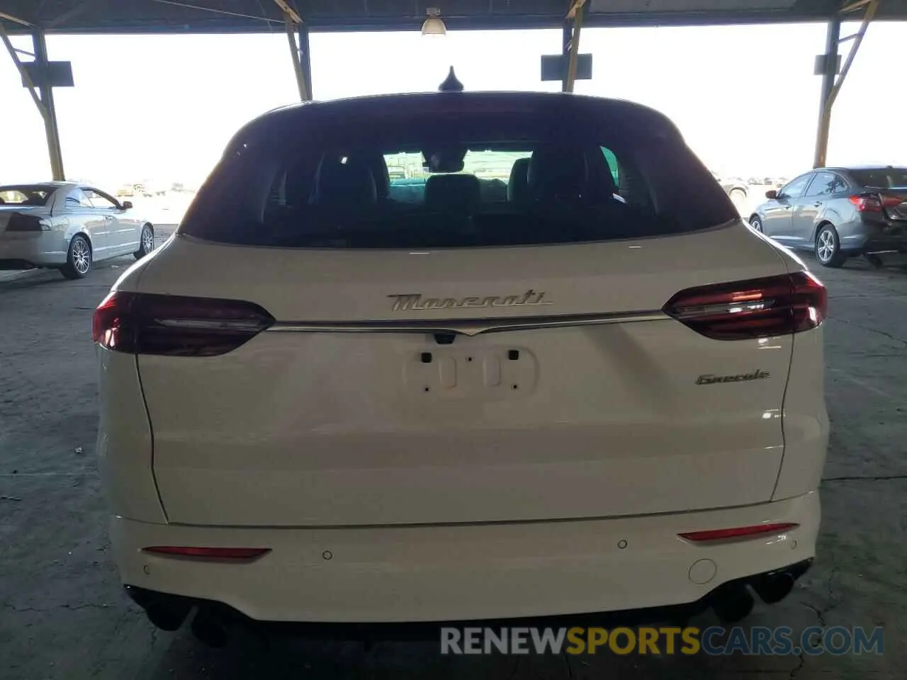6 Photograph of a damaged car ZN682AVAXP7434110 MASERATI GRECALE GT 2023