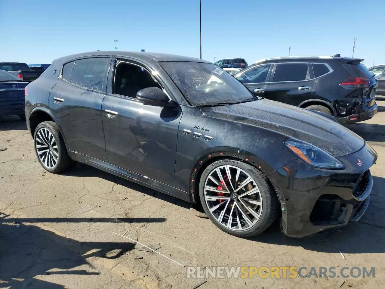 4 Photograph of a damaged car ZN682AVM0P7410537 MASERATI GRECALE MO 2023