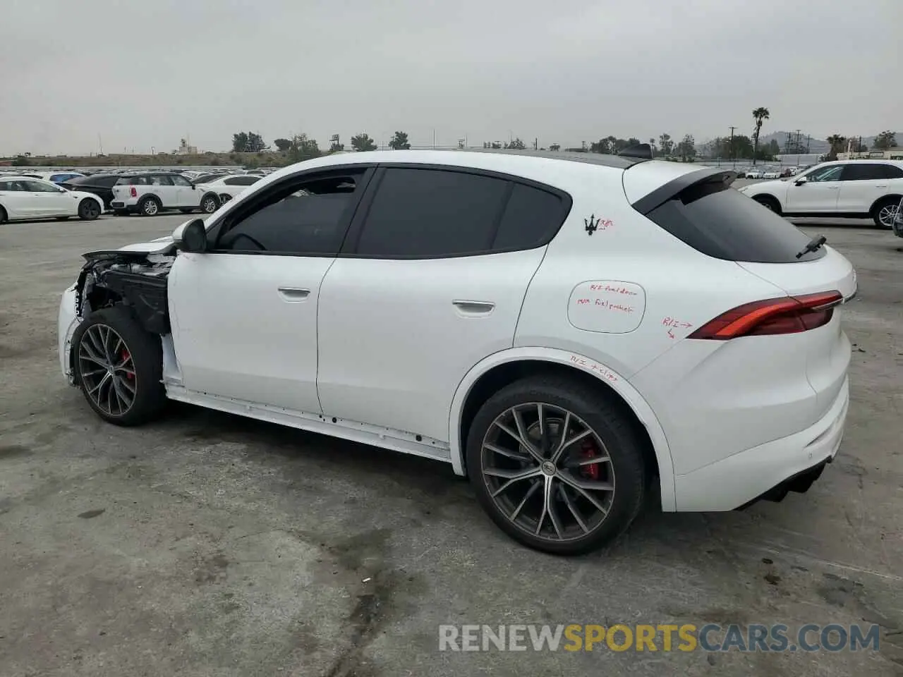 2 Photograph of a damaged car ZN682AVM0P7432182 MASERATI GRECALE MO 2023