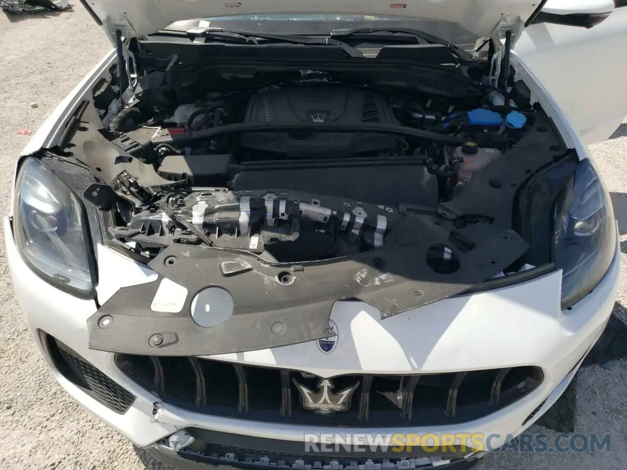 12 Photograph of a damaged car ZN682AVM1P7422504 MASERATI GRECALE MO 2023