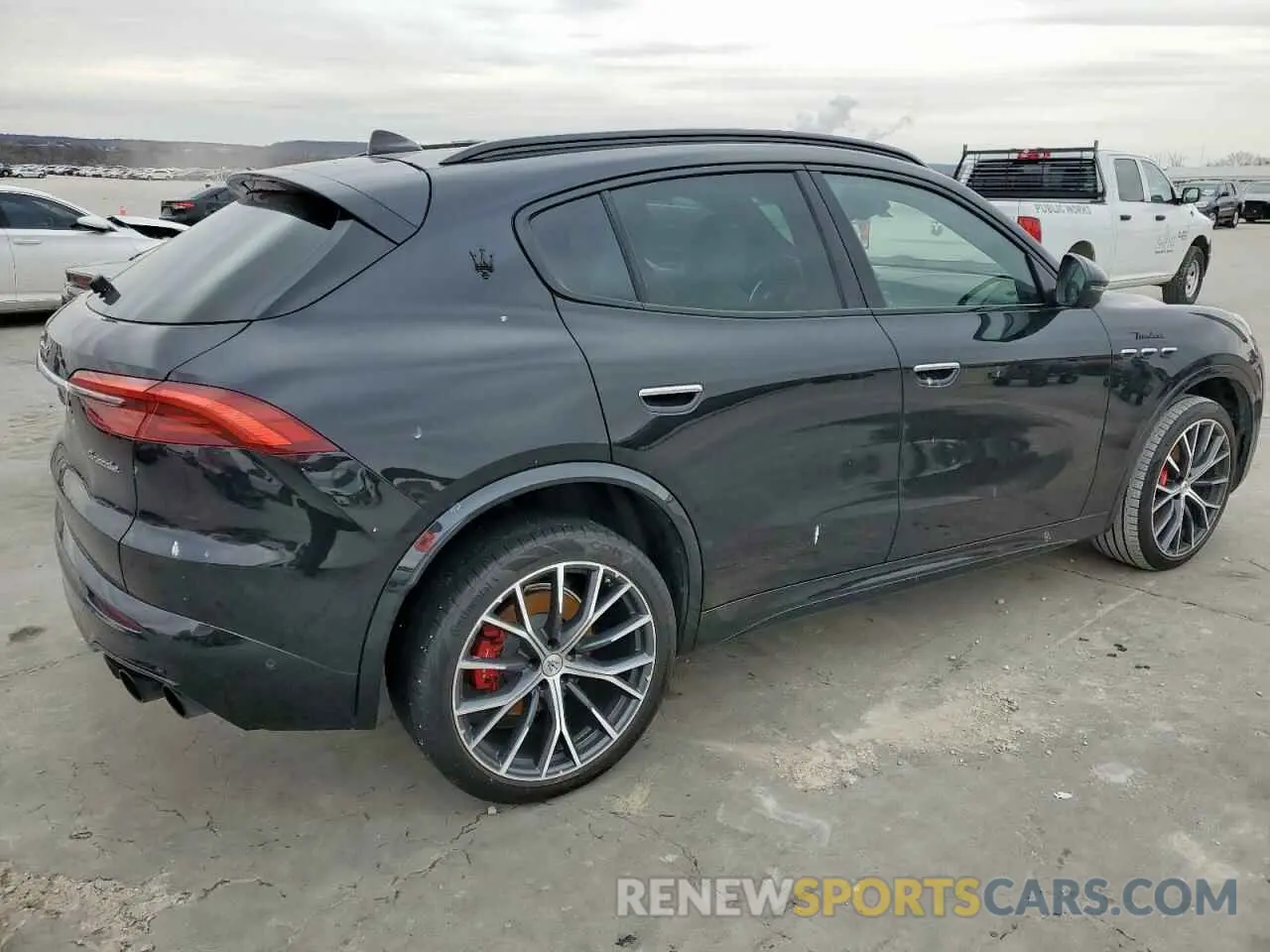 3 Photograph of a damaged car ZN682AVM3P7426425 MASERATI GRECALE MO 2023