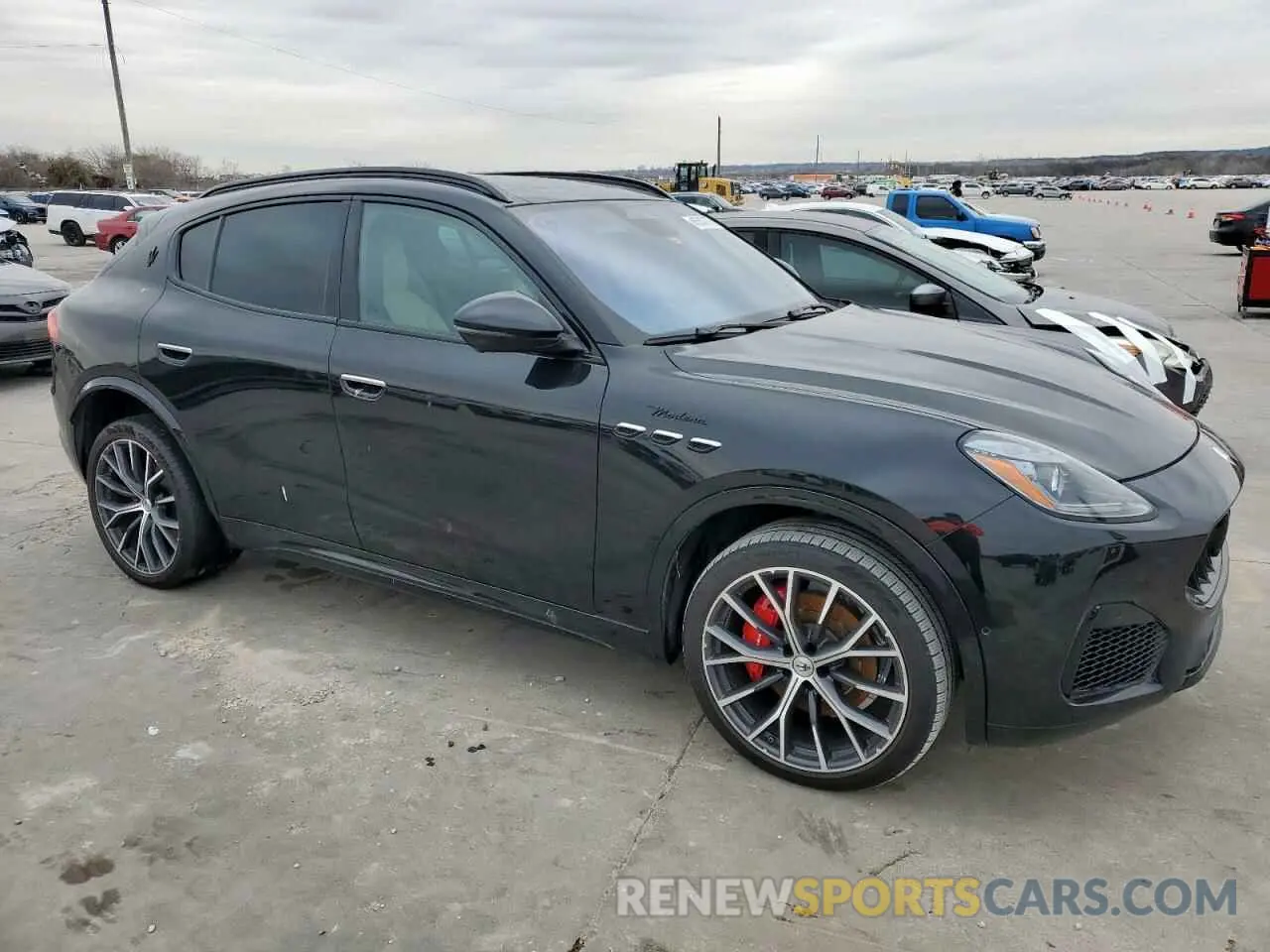 4 Photograph of a damaged car ZN682AVM3P7426425 MASERATI GRECALE MO 2023