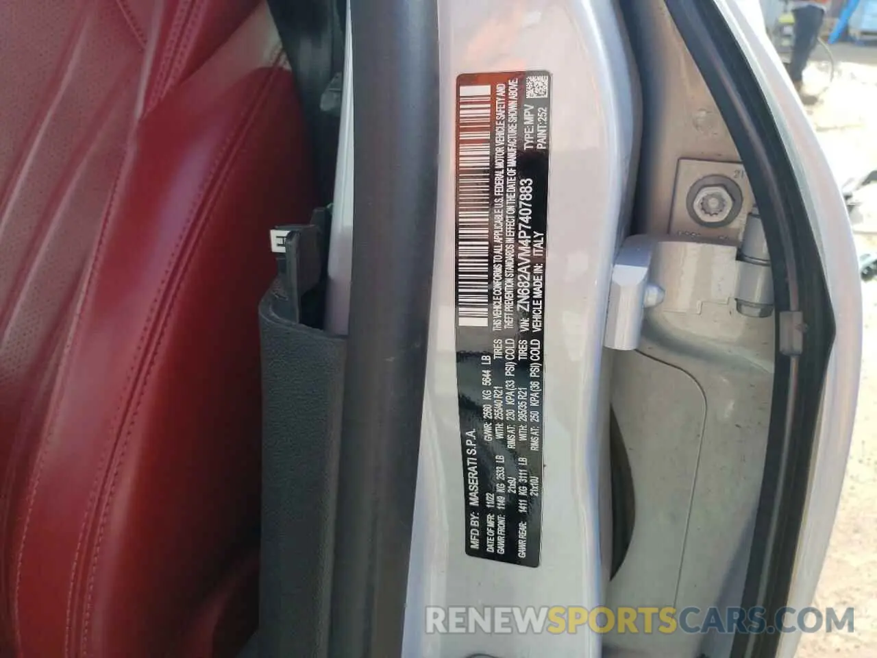 13 Photograph of a damaged car ZN682AVM4P7407883 MASERATI GRECALE MO 2023