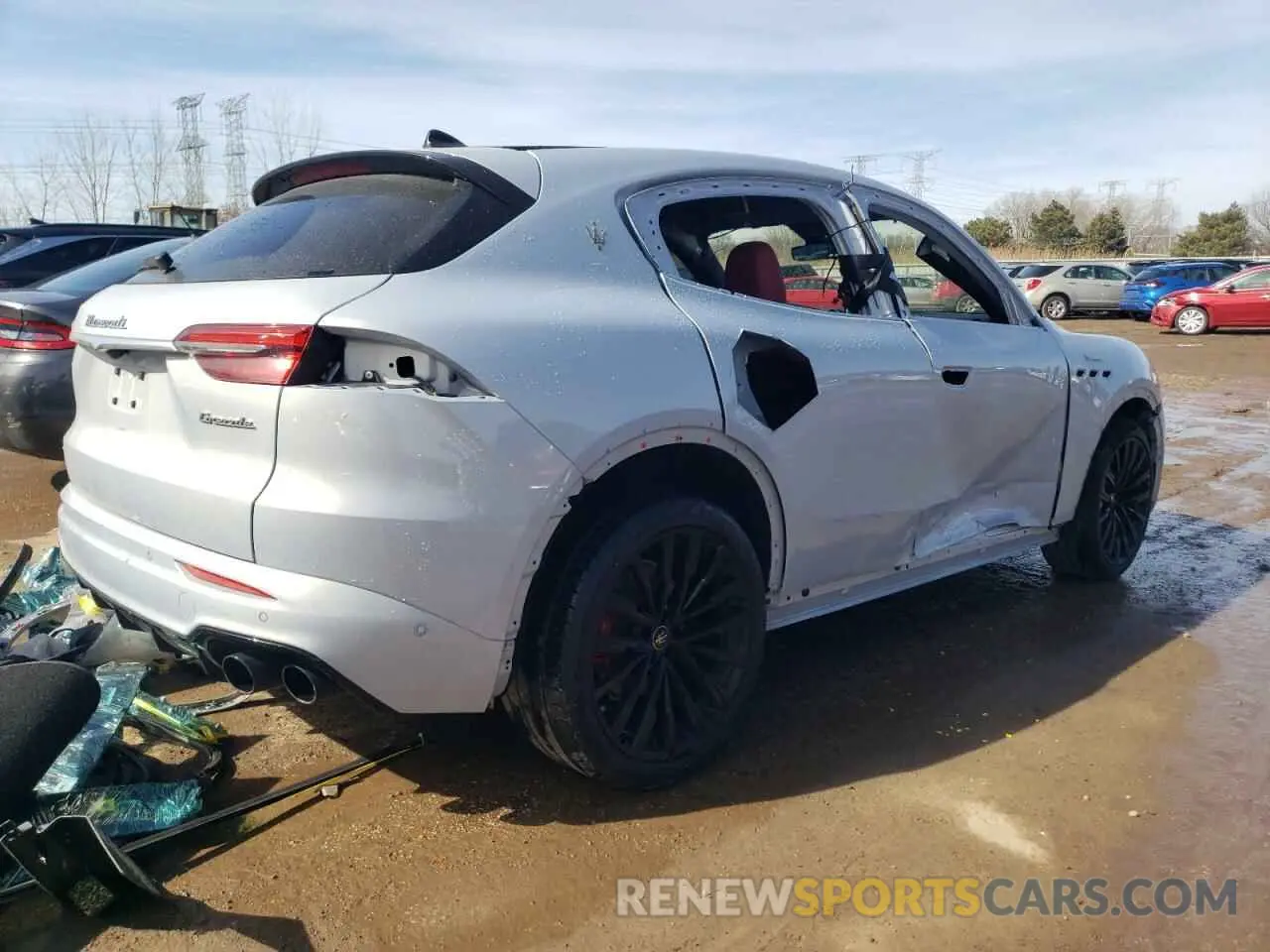 3 Photograph of a damaged car ZN682AVM4P7407883 MASERATI GRECALE MO 2023