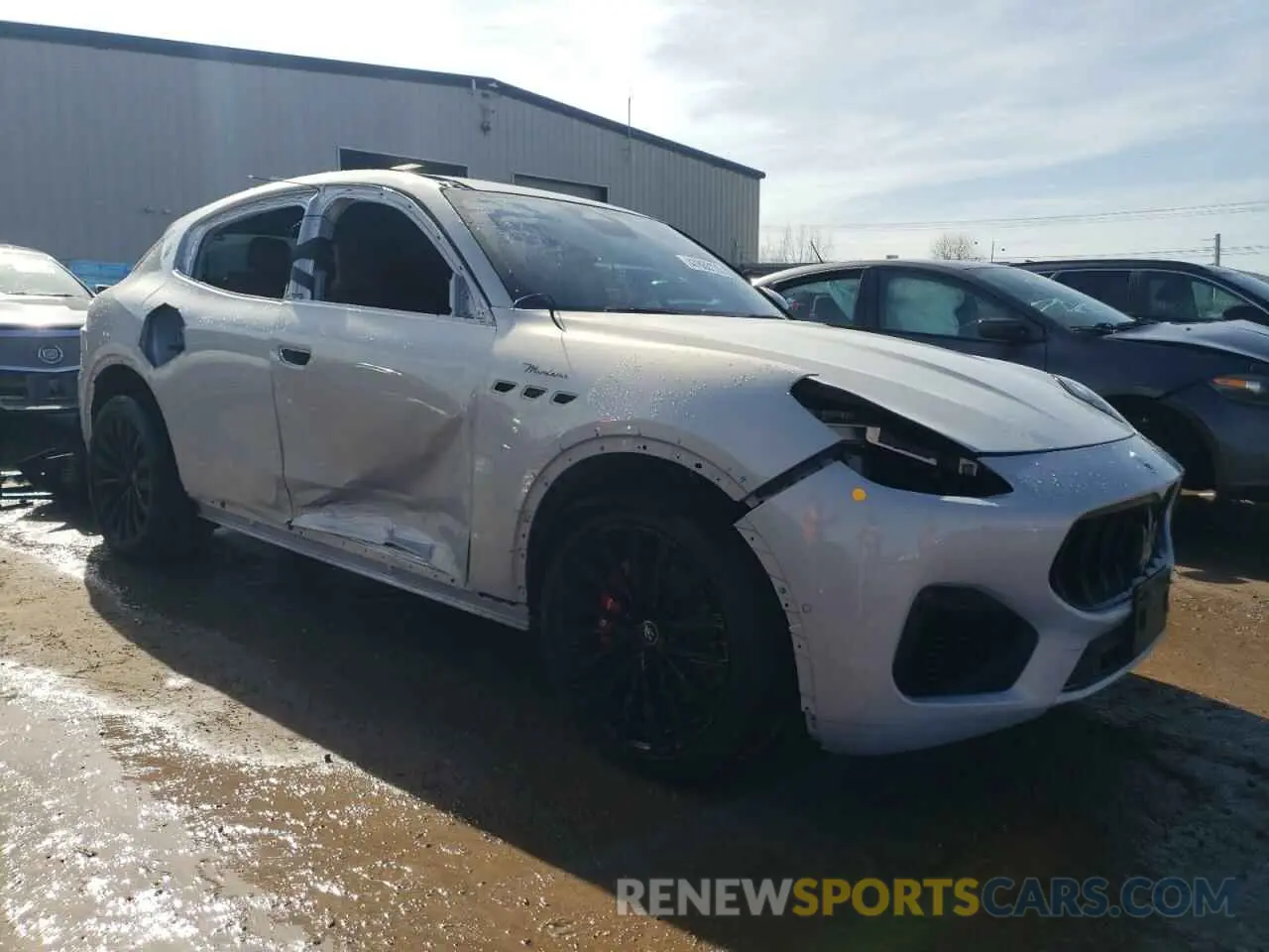 4 Photograph of a damaged car ZN682AVM4P7407883 MASERATI GRECALE MO 2023