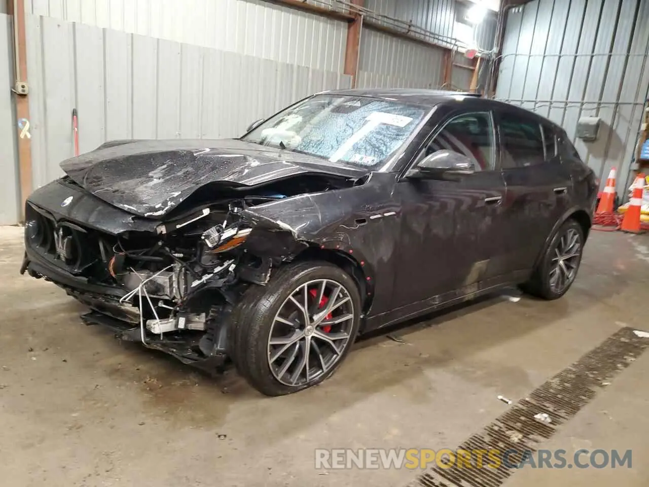 1 Photograph of a damaged car ZN682AVM5P7412820 MASERATI GRECALE MO 2023