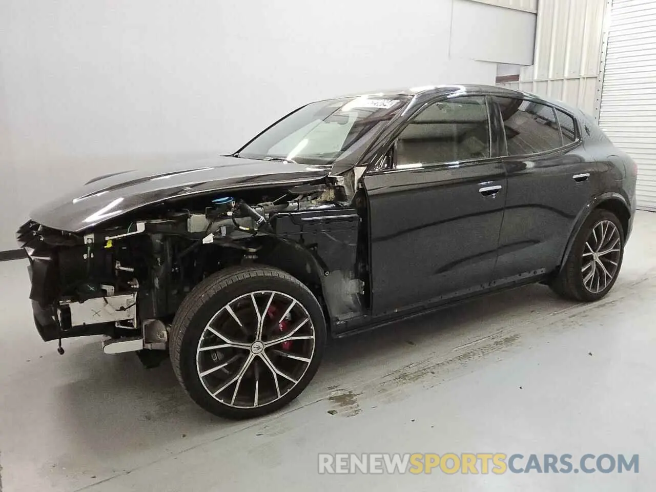 1 Photograph of a damaged car ZN682AVM7P7427433 MASERATI GRECALE MO 2023