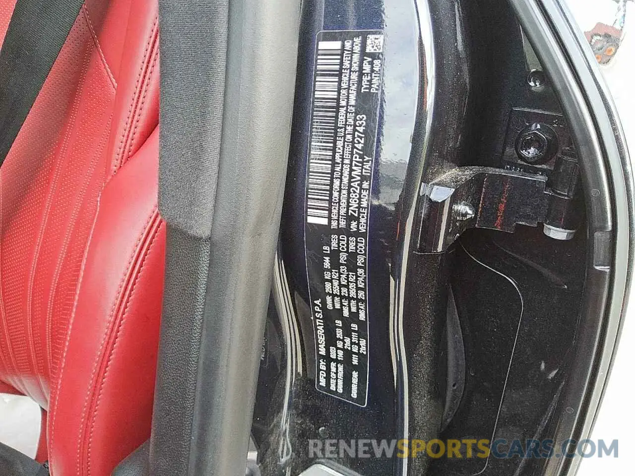 14 Photograph of a damaged car ZN682AVM7P7427433 MASERATI GRECALE MO 2023