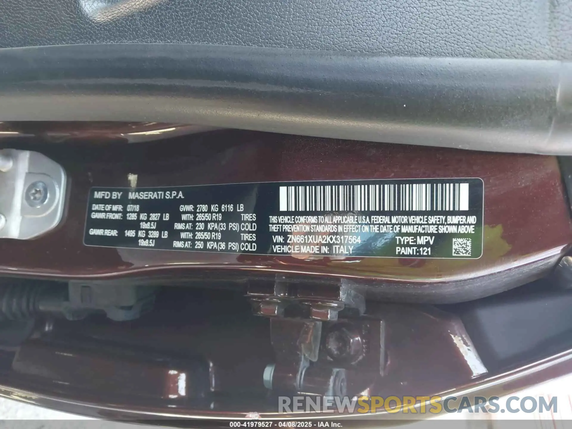 9 Photograph of a damaged car ZN661XUA2KX317564 MASERATI LEVANTE 2019