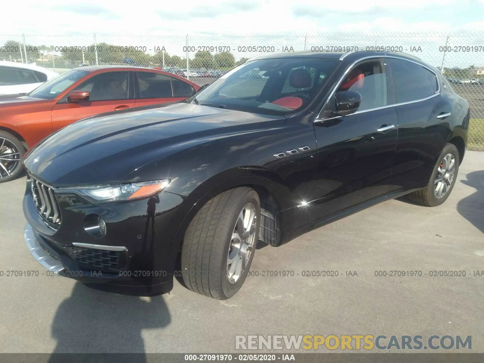 2 Photograph of a damaged car ZN661XUL9KX320625 MASERATI LEVANTE 2019