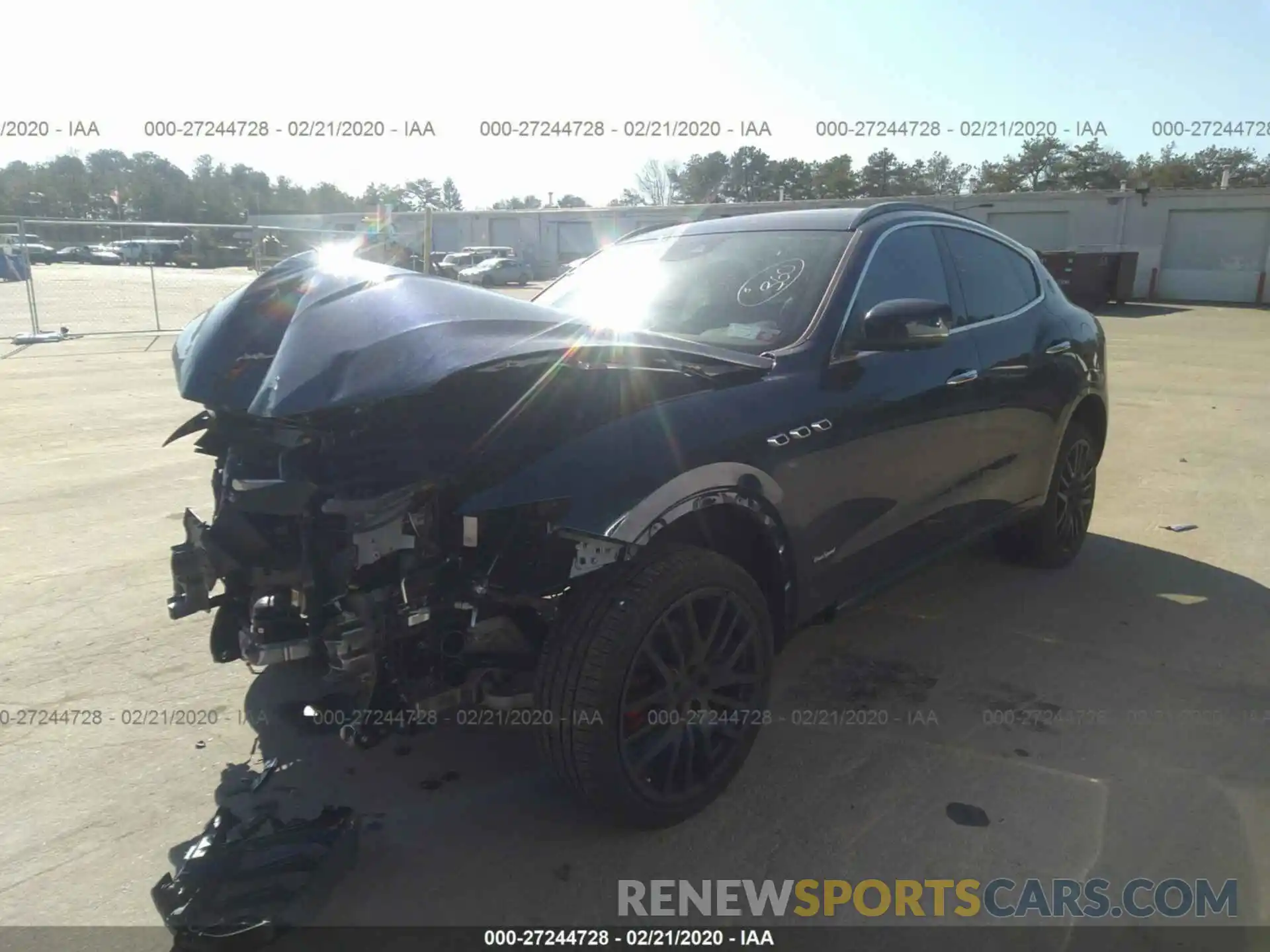 2 Photograph of a damaged car ZN661XUS3KX325455 MASERATI LEVANTE 2019