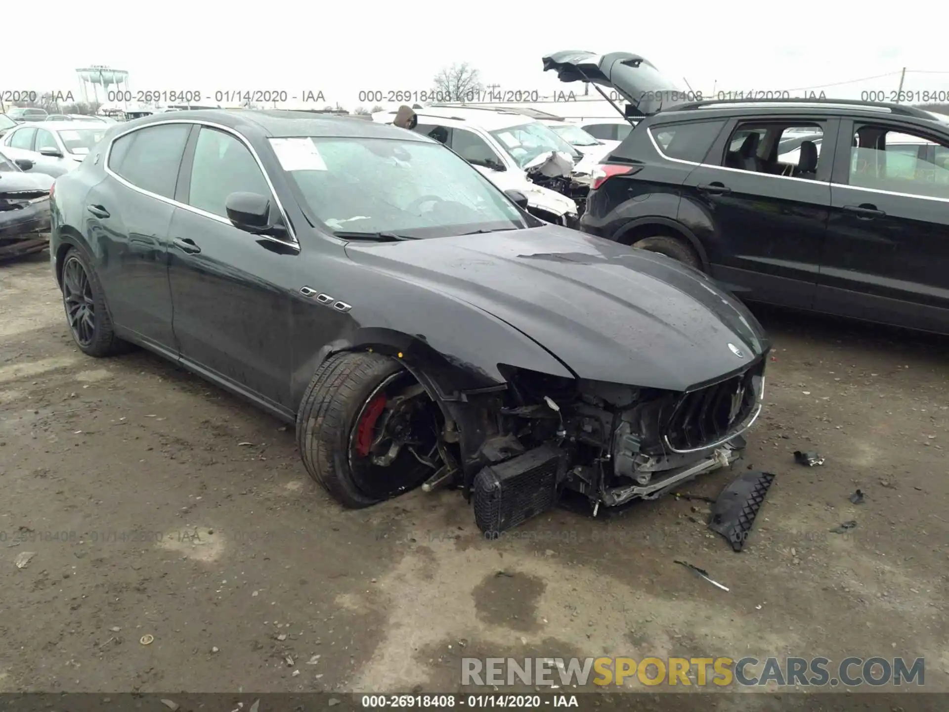 1 Photograph of a damaged car ZN661ZUA0KX320202 MASERATI LEVANTE 2019