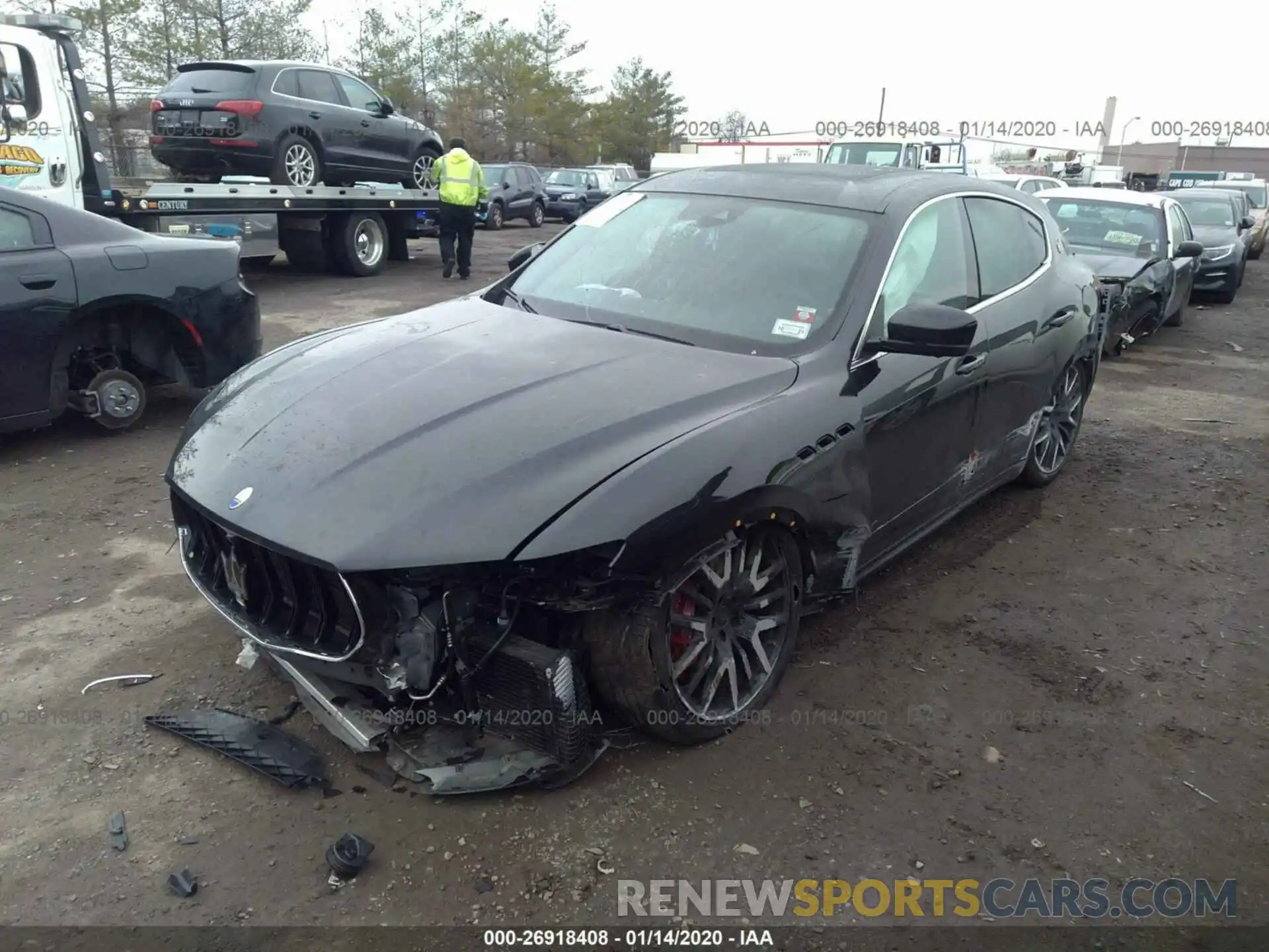 2 Photograph of a damaged car ZN661ZUA0KX320202 MASERATI LEVANTE 2019