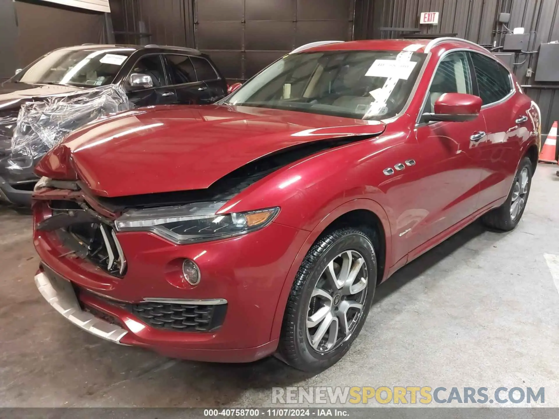 2 Photograph of a damaged car ZN661XUL4LX343876 MASERATI LEVANTE 2020