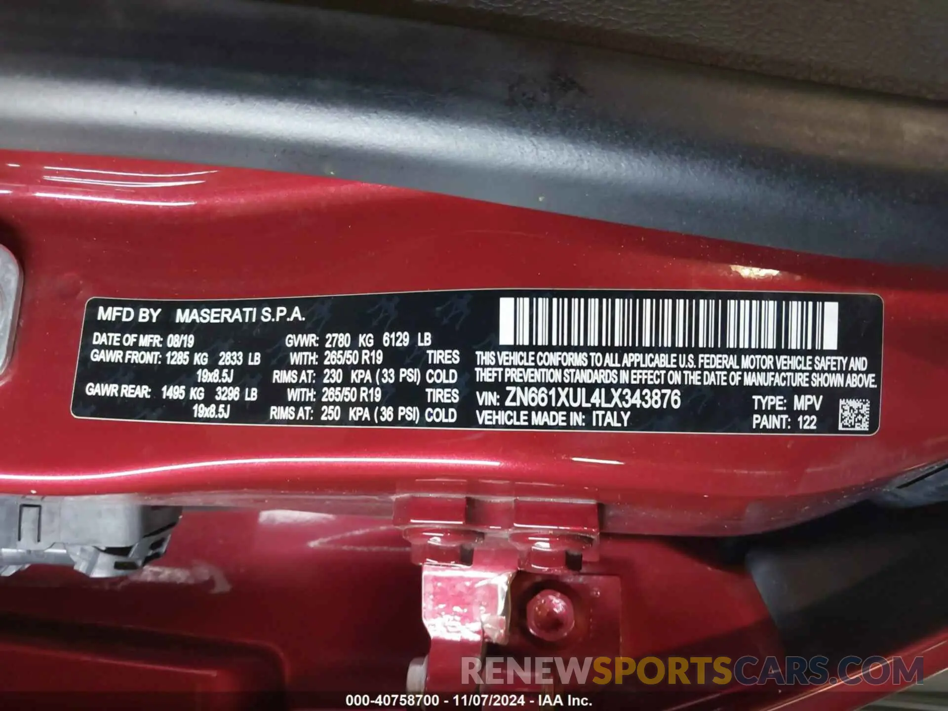 9 Photograph of a damaged car ZN661XUL4LX343876 MASERATI LEVANTE 2020