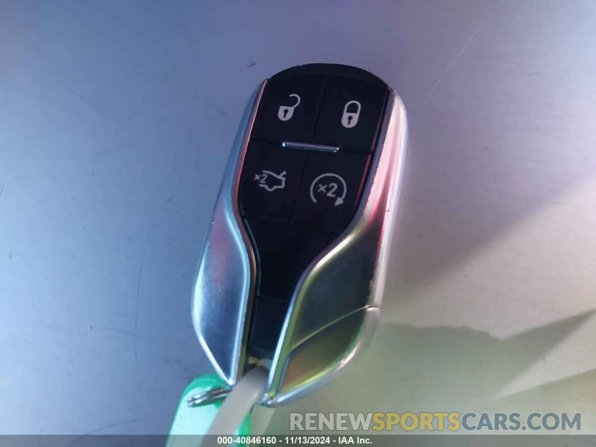 11 Photograph of a damaged car ZN661YUS2LX343176 MASERATI LEVANTE 2020