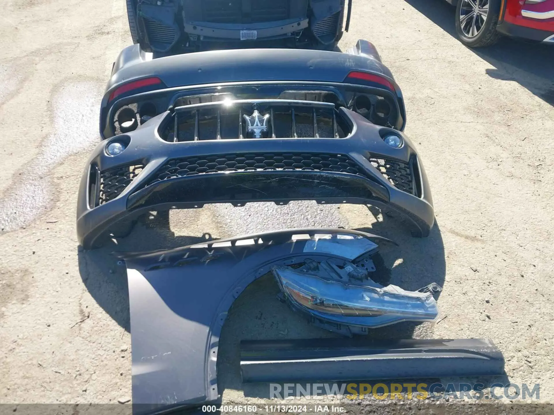 12 Photograph of a damaged car ZN661YUS2LX343176 MASERATI LEVANTE 2020