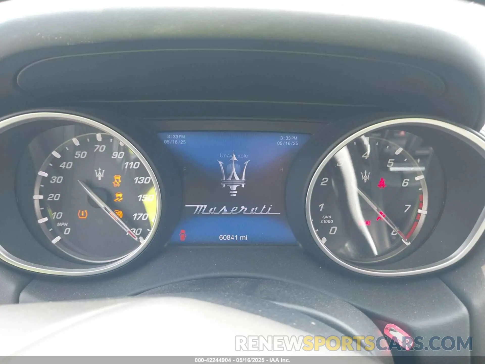 7 Photograph of a damaged car ZN661YUS3LX353537 MASERATI LEVANTE 2020