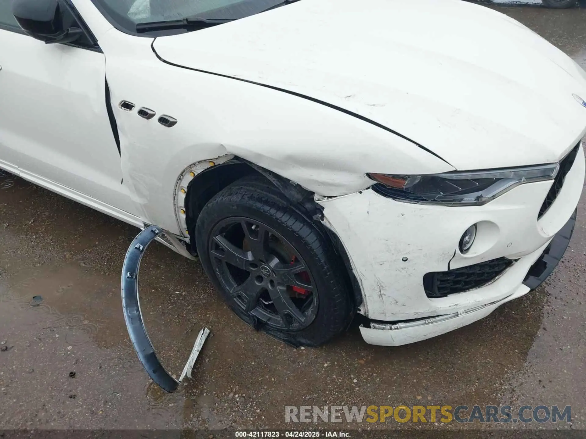 6 Photograph of a damaged car ZN661XUA8MX374158 MASERATI LEVANTE 2021