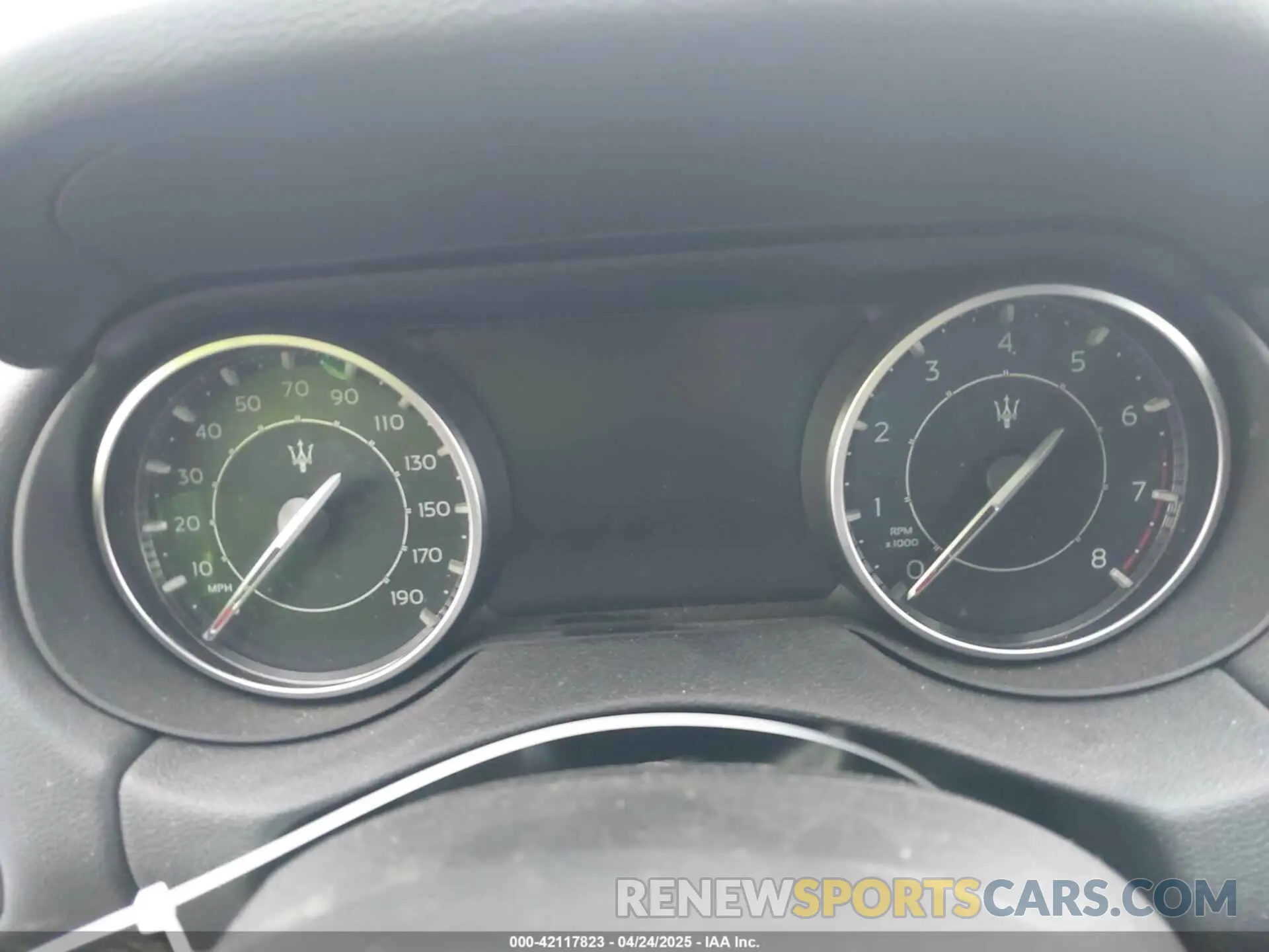 7 Photograph of a damaged car ZN661XUA8MX374158 MASERATI LEVANTE 2021