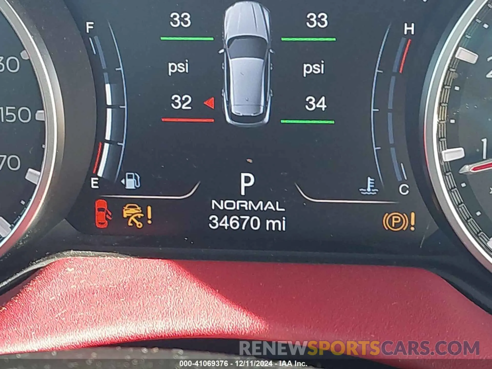 15 Photograph of a damaged car ZN661XUS5MX363563 MASERATI LEVANTE 2021