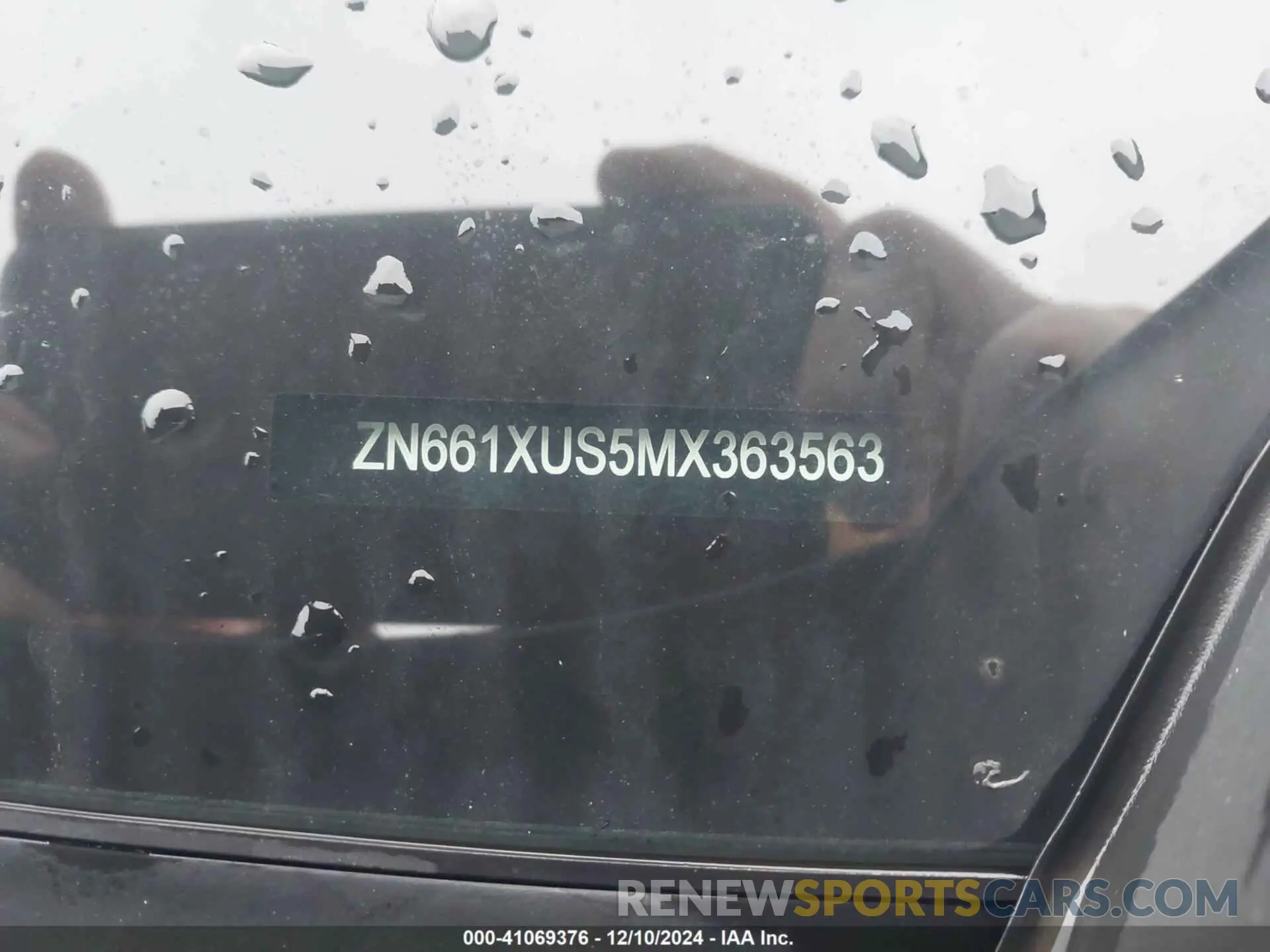 9 Photograph of a damaged car ZN661XUS5MX363563 MASERATI LEVANTE 2021