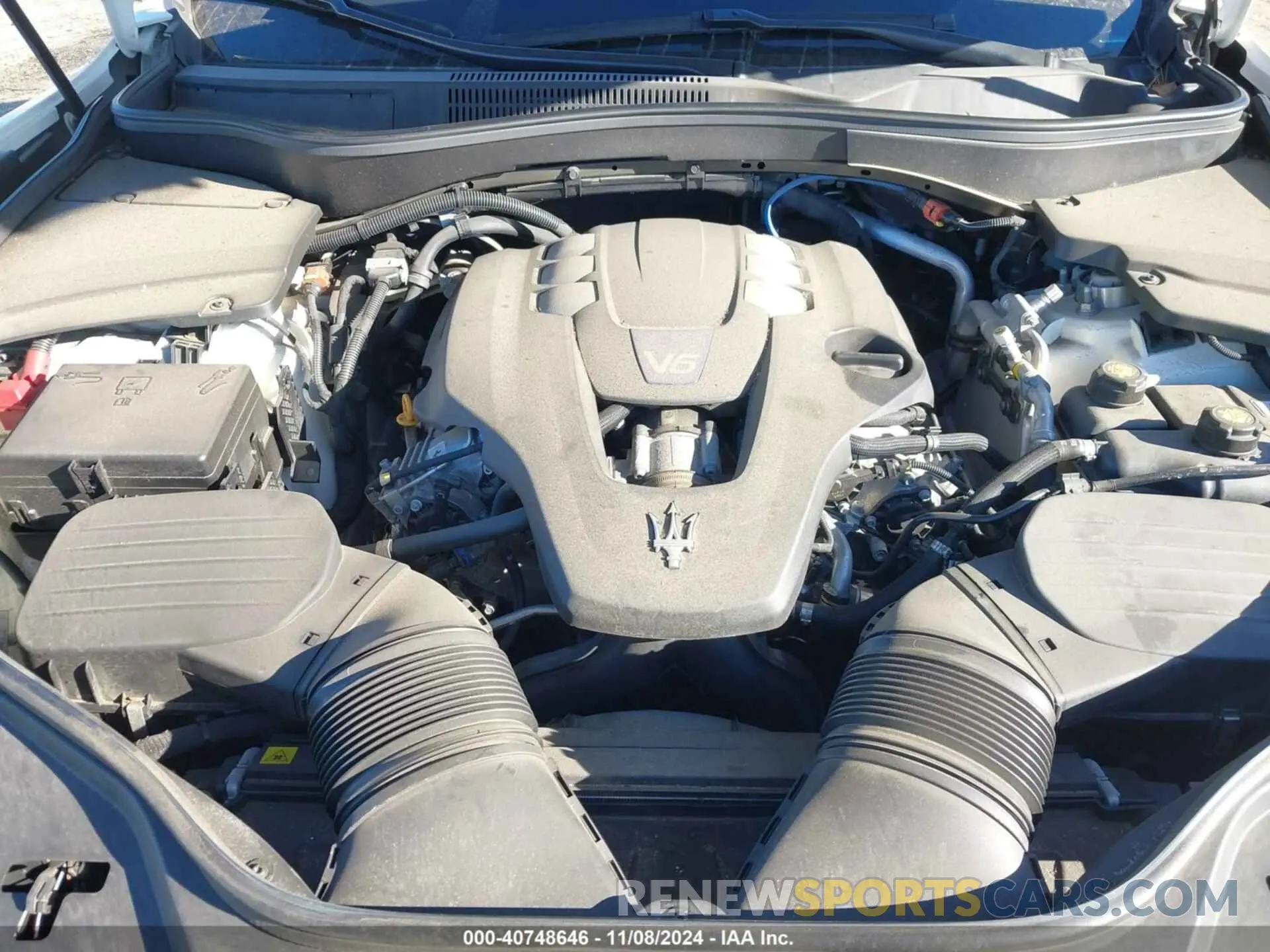 10 Photograph of a damaged car ZN661YUL3MX378092 MASERATI LEVANTE 2021