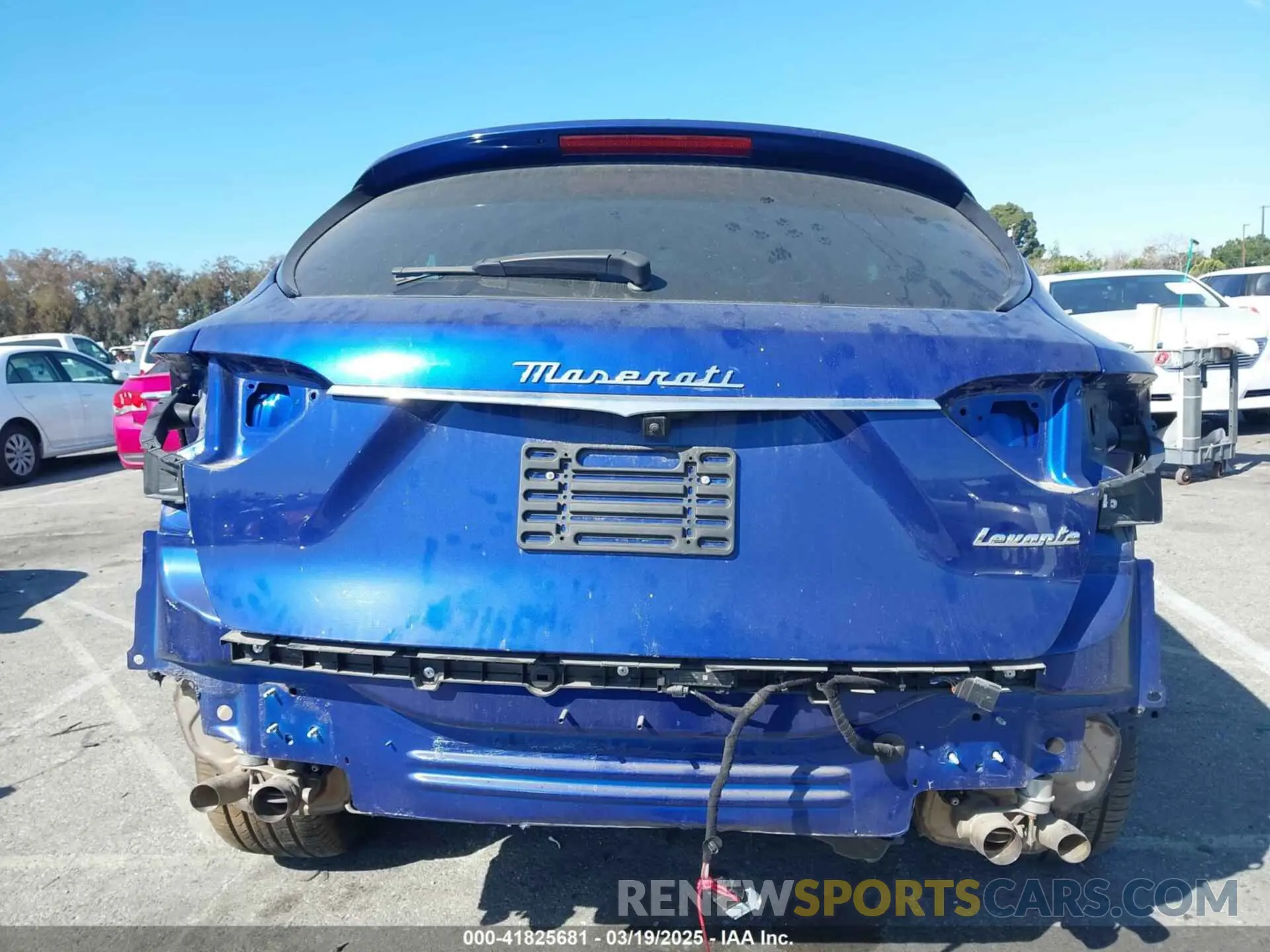 16 Photograph of a damaged car ZN661XUA1NX390431 MASERATI LEVANTE 2022