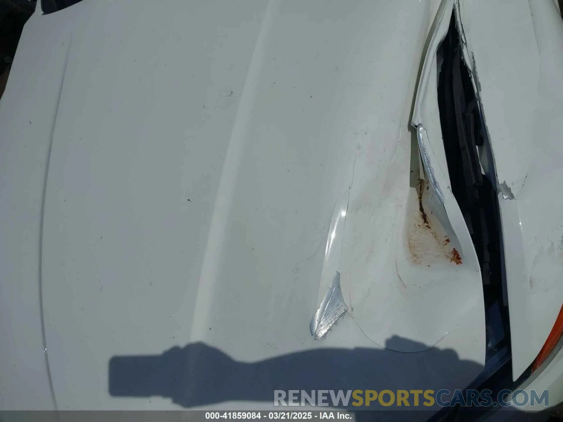 10 Photograph of a damaged car ZN661XUA5NX388097 MASERATI LEVANTE 2022
