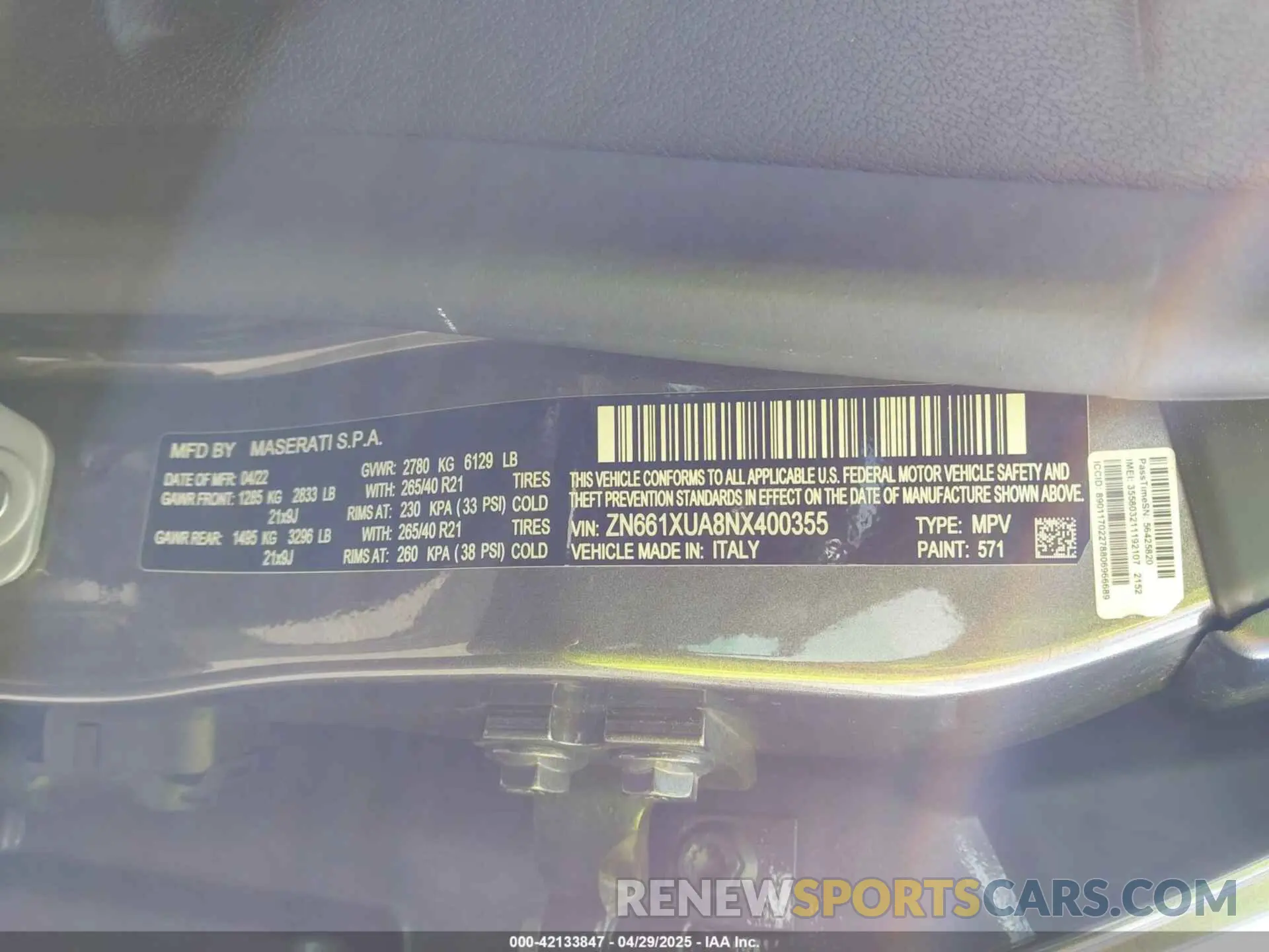 9 Photograph of a damaged car ZN661XUA8NX400355 MASERATI LEVANTE 2022