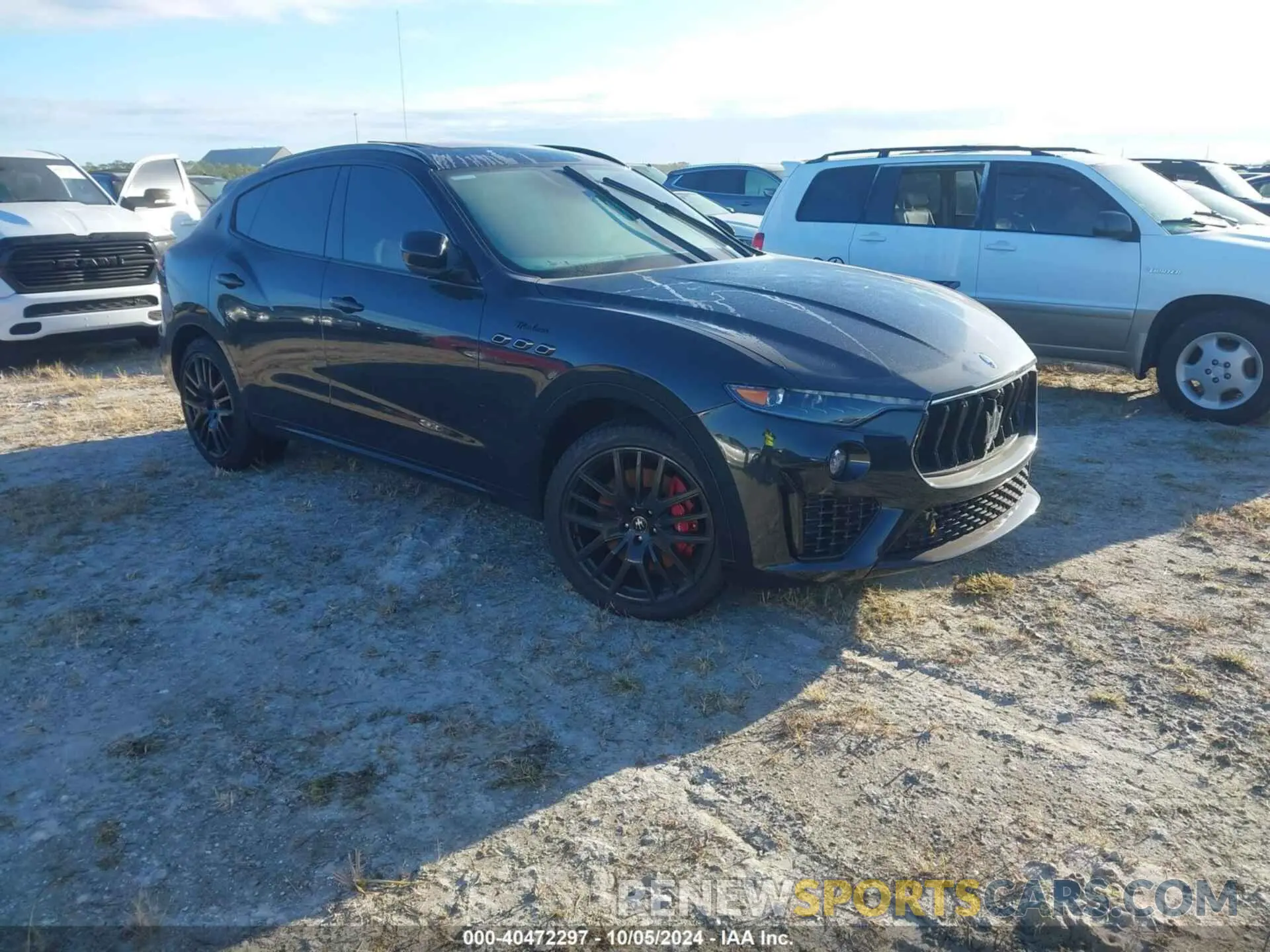 1 Photograph of a damaged car ZN661YUM3NX393444 MASERATI LEVANTE 2022