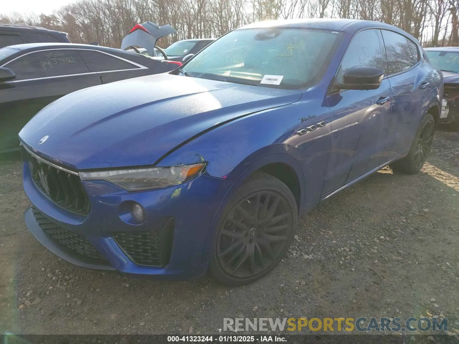 2 Photograph of a damaged car ZN661YUM6NX402945 MASERATI LEVANTE 2022