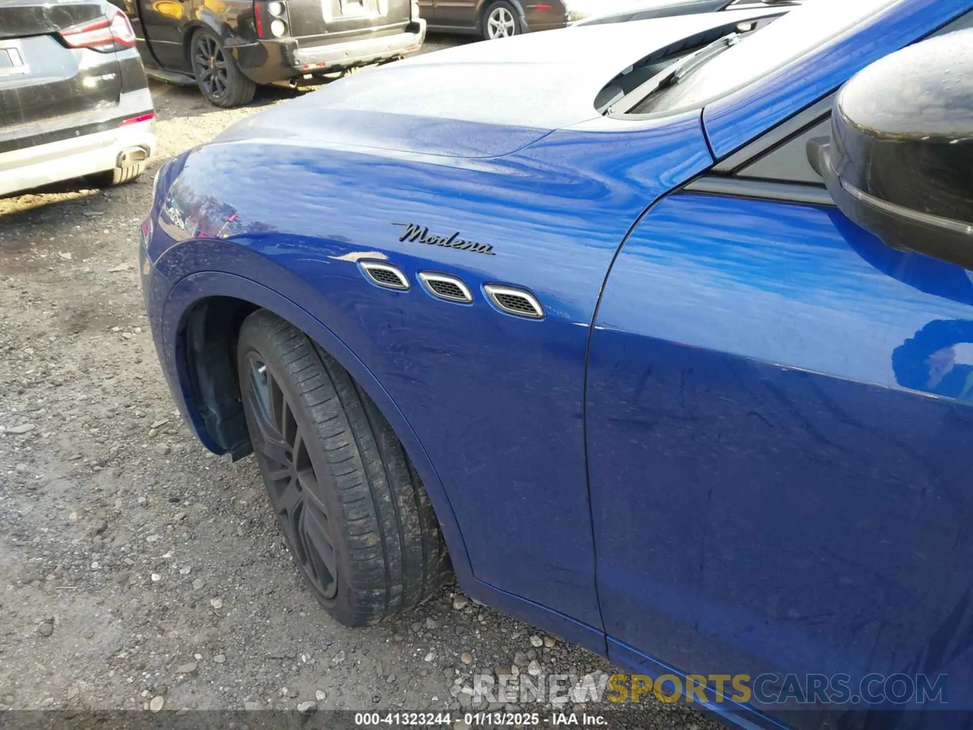 6 Photograph of a damaged car ZN661YUM6NX402945 MASERATI LEVANTE 2022