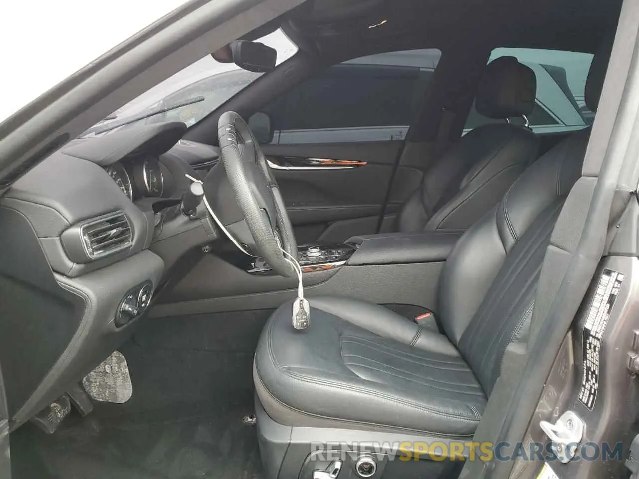 7 Photograph of a damaged car ZN661XUA4NX407254 MASERATI LEVANTE BA 2022