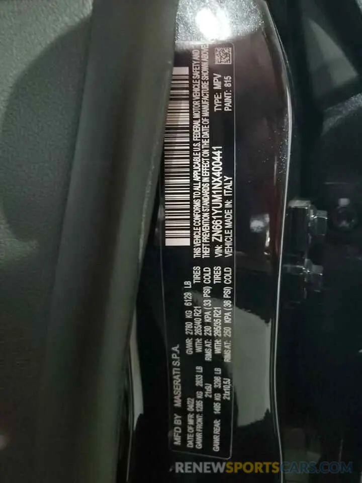 13 Photograph of a damaged car ZN661YUM1NX400441 MASERATI LEVANTE MO 2022