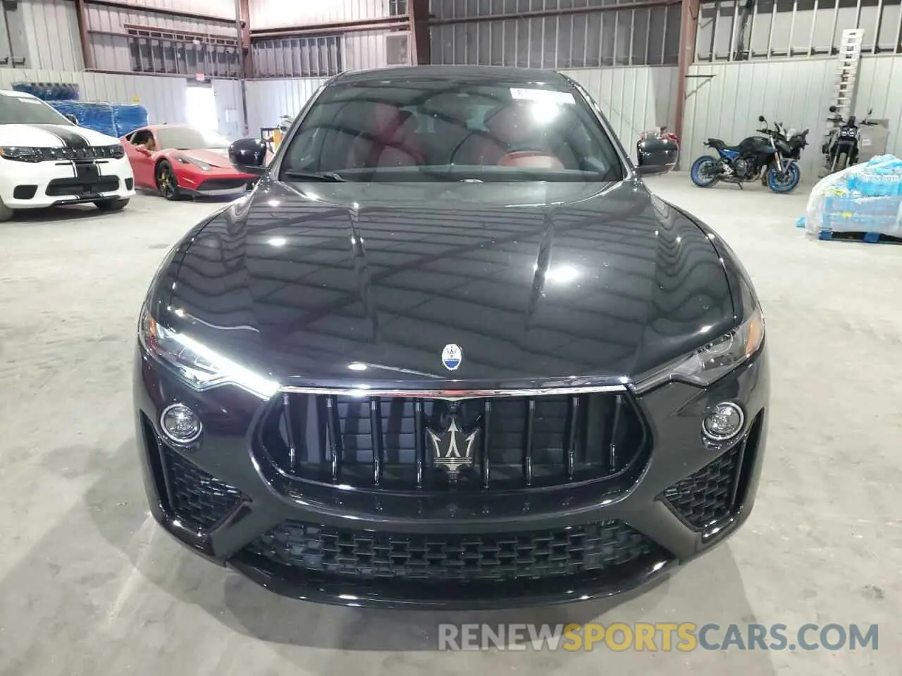 5 Photograph of a damaged car ZN661YUM1NX400441 MASERATI LEVANTE MO 2022