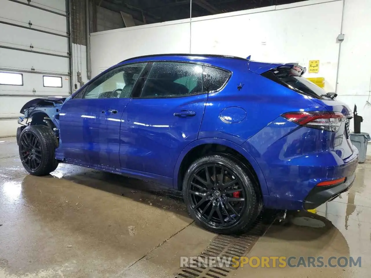 2 Photograph of a damaged car ZN661YUM4RX450899 MASERATI LEVANTE MO 2024