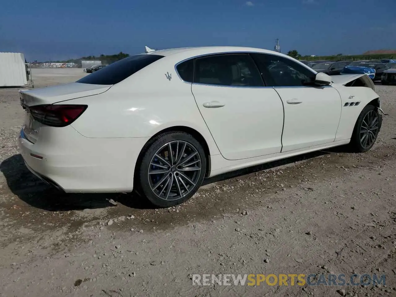 3 Photograph of a damaged car ZAM56XPA8N1391441 MASERATI QUATTROPOR 2022