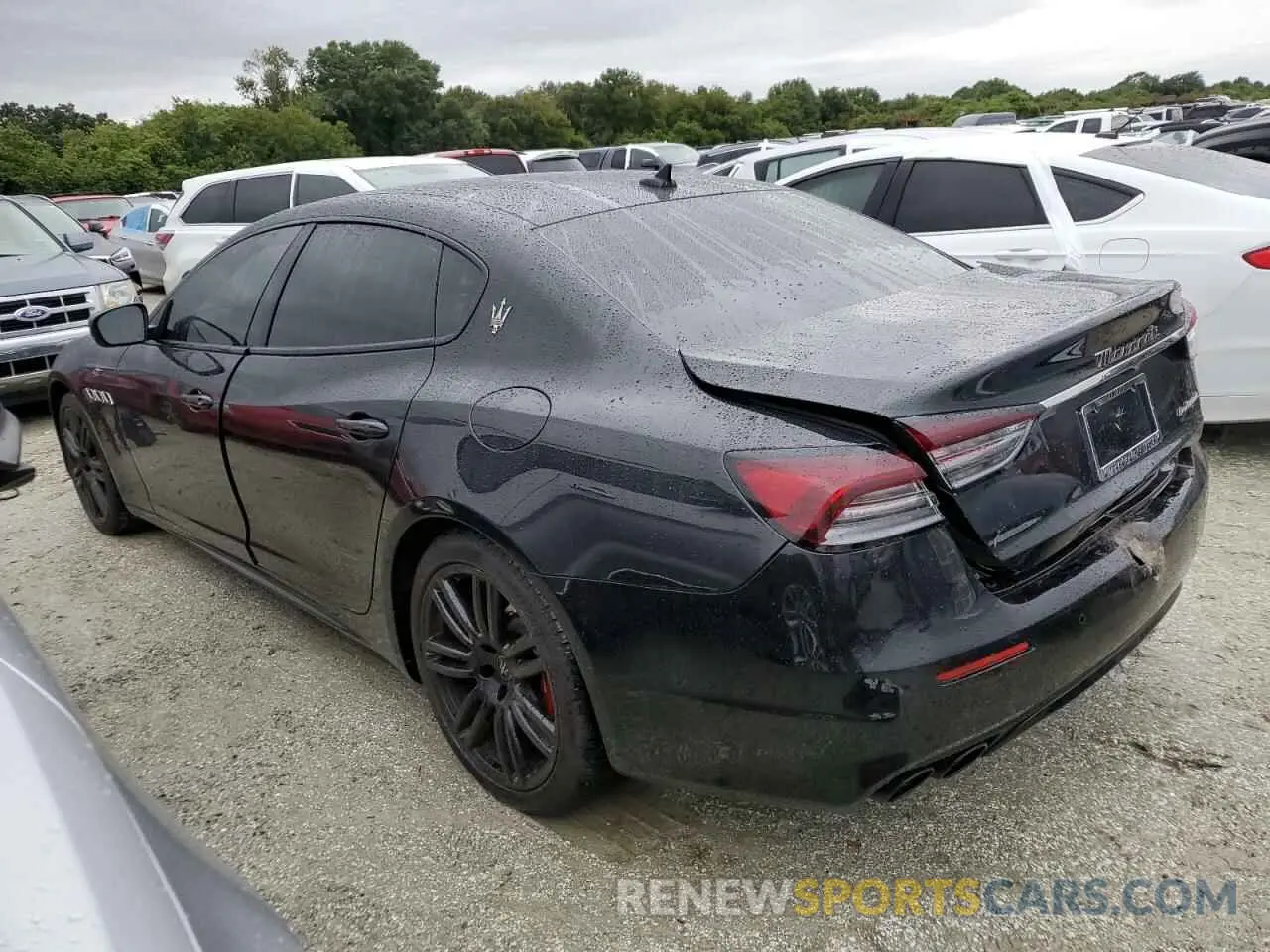 2 Photograph of a damaged car ZAM56XPAXN1391103 MASERATI QUATTROPOR 2022