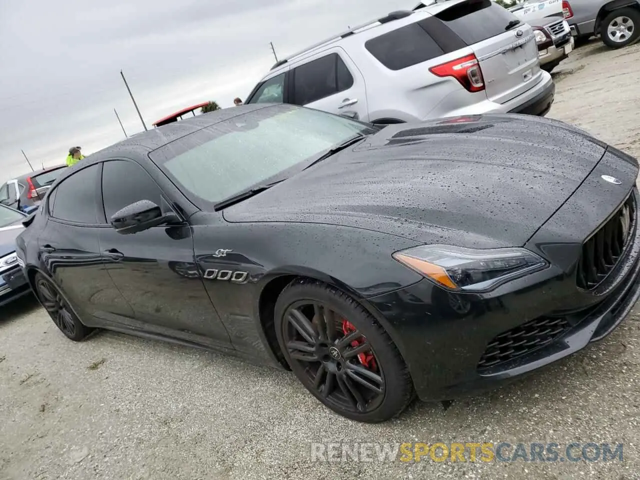 4 Photograph of a damaged car ZAM56XPAXN1391103 MASERATI QUATTROPOR 2022