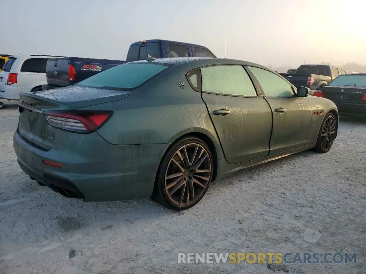3 Photograph of a damaged car ZAM56ZPT4N1382393 MASERATI QUATTROPOR 2022