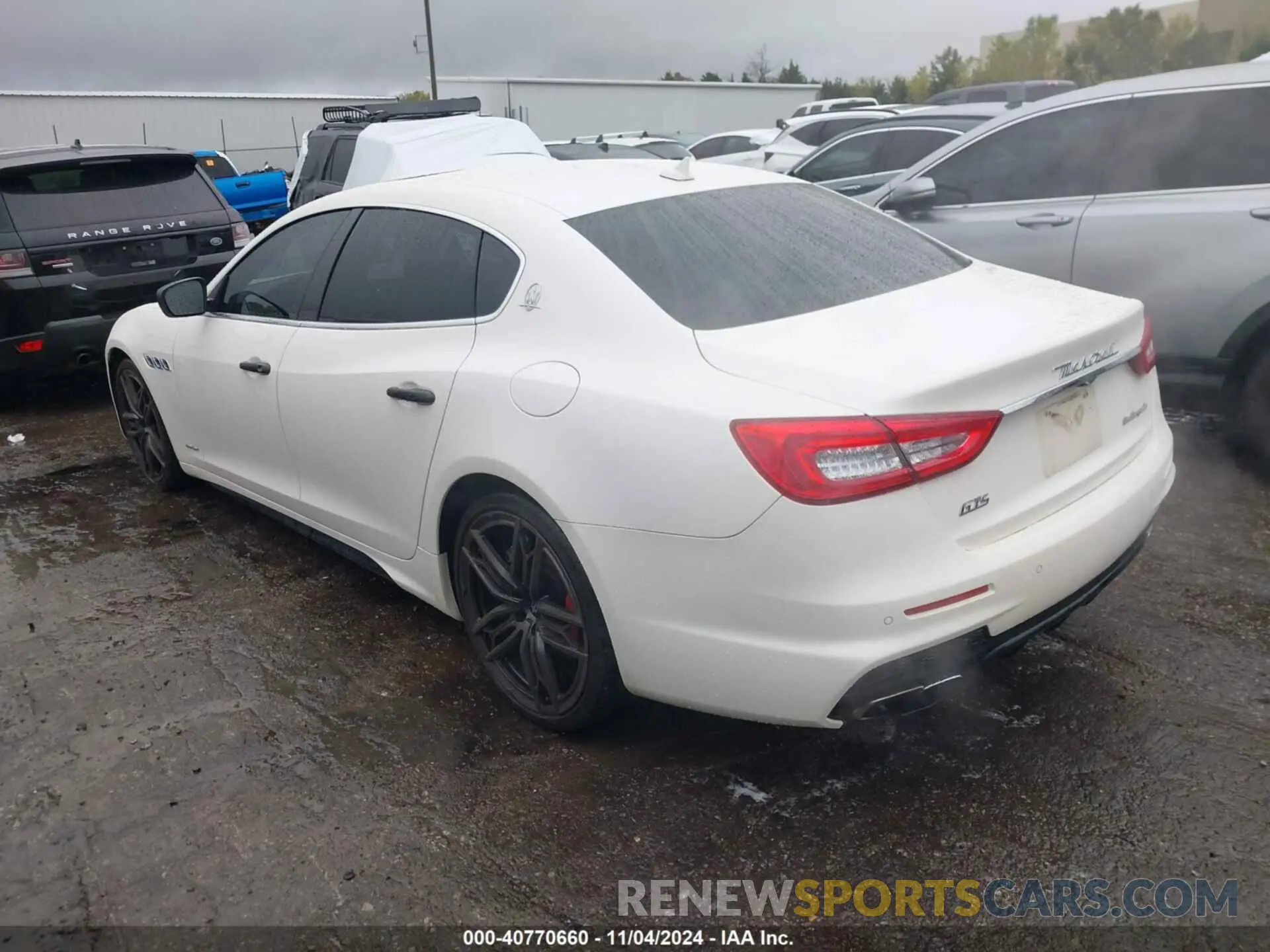 14 Photograph of a damaged car ZAM56PPS3K1320989 MASERATI QUATTROPORTE 2019