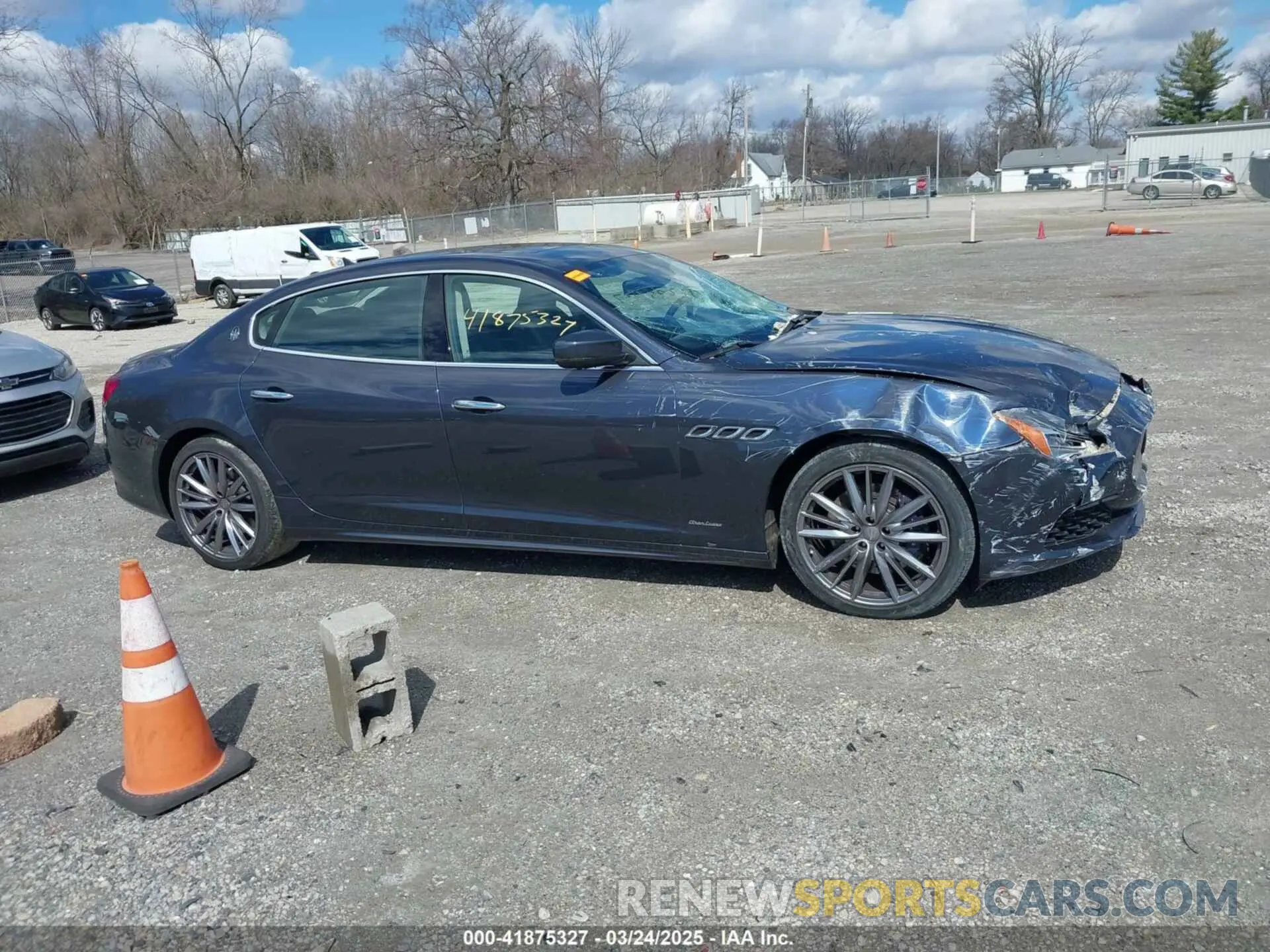 13 Photograph of a damaged car ZAM56YRL3L1346103 MASERATI QUATTROPORTE 2020