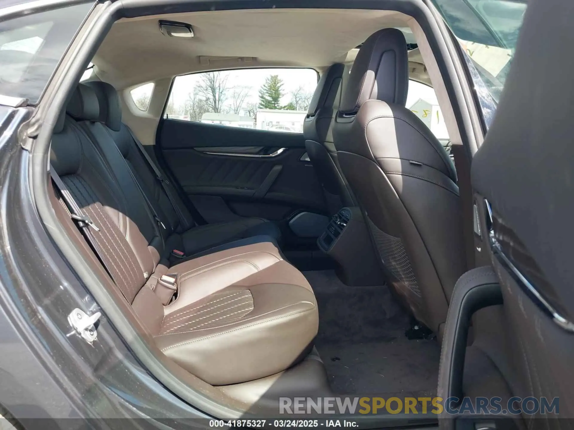 8 Photograph of a damaged car ZAM56YRL3L1346103 MASERATI QUATTROPORTE 2020