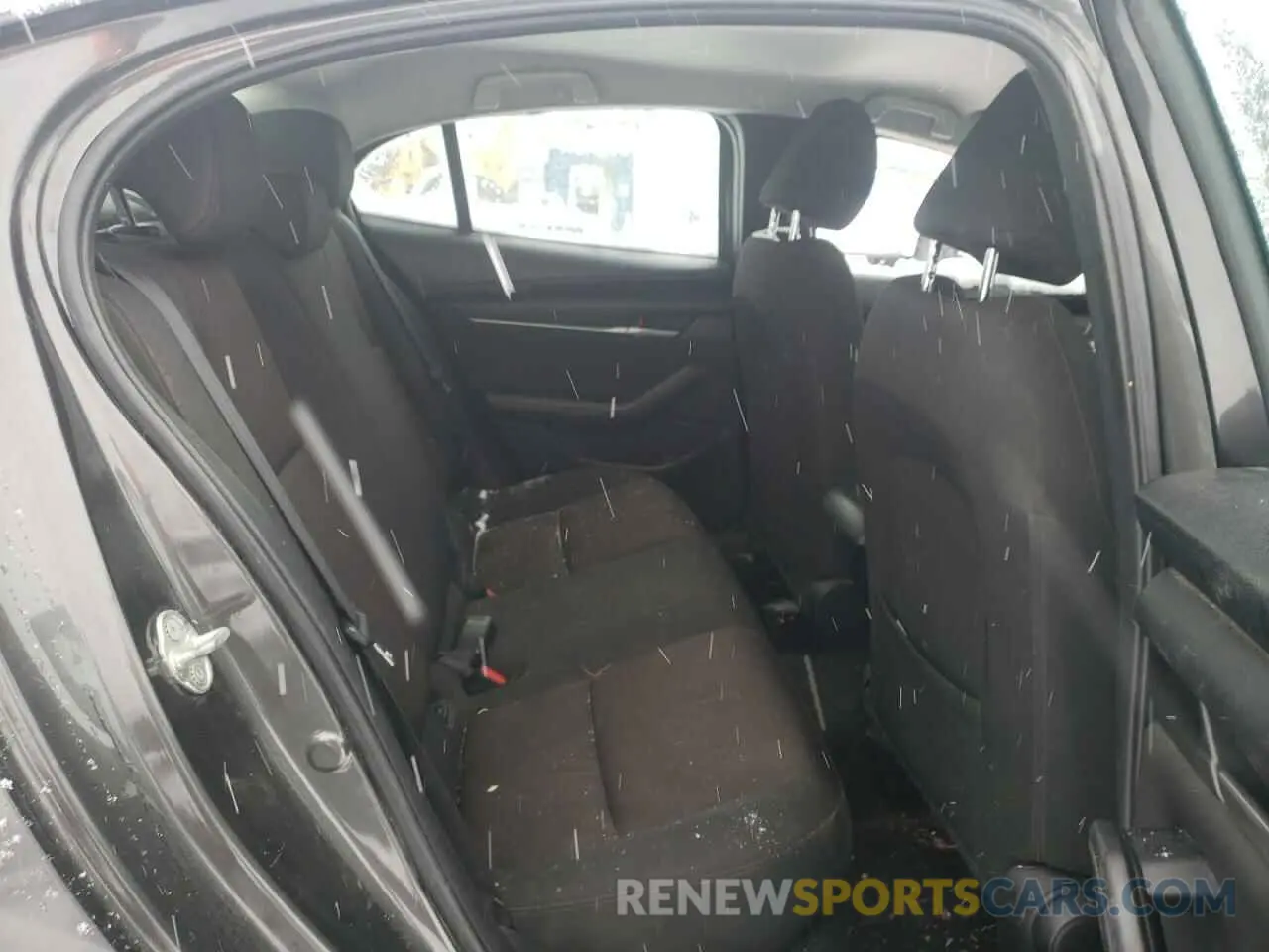 10 Photograph of a damaged car 3MZBPAB71KM103025 MAZDA 3 2019