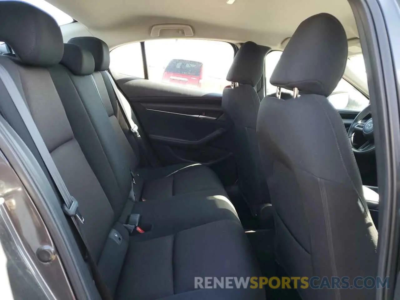10 Photograph of a damaged car 3MZBPAB72KM102949 MAZDA 3 2019