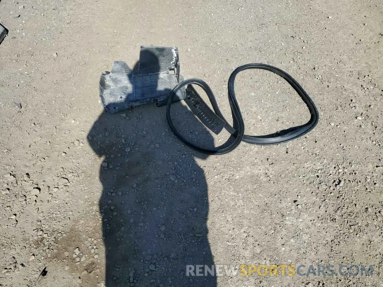 12 Photograph of a damaged car 3MZBPAB72KM102949 MAZDA 3 2019